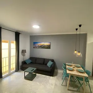 https://lovely-1bedroom-apartment-in-the-heart-of-malaga-wifiac.1costadelsol.com